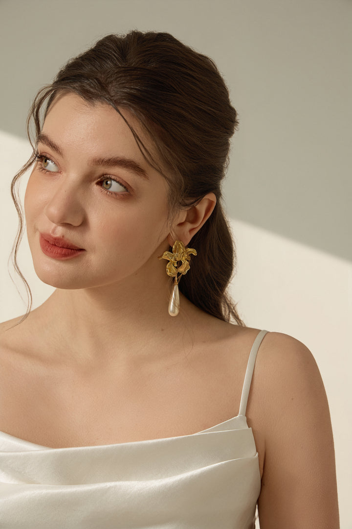 Vintage Dramatic Floral Long Earrings