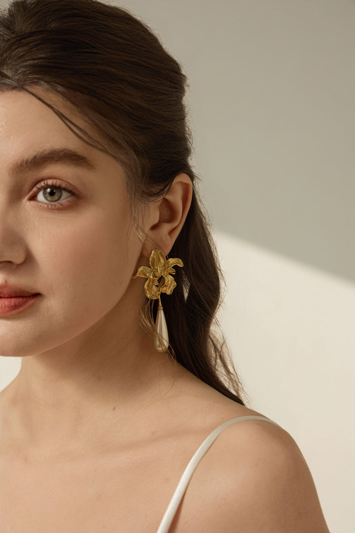 Vintage Dramatic Floral Long Earrings