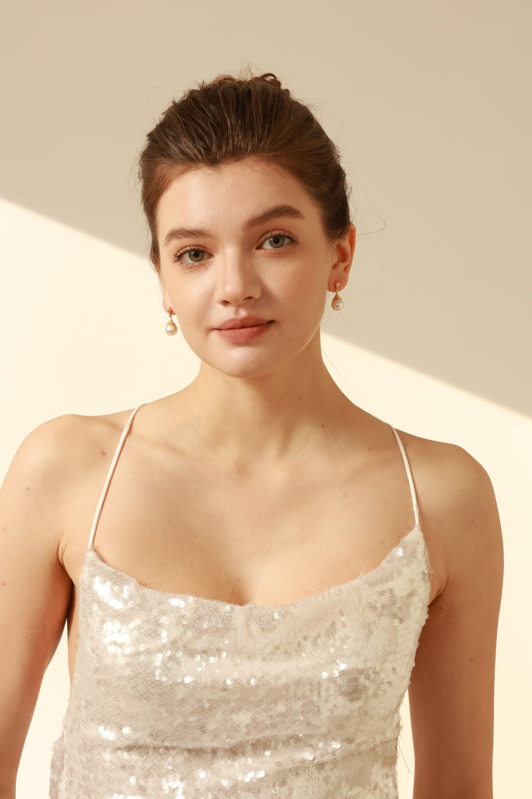 Vintage Style Round Pearl Drop Bridal Earrings