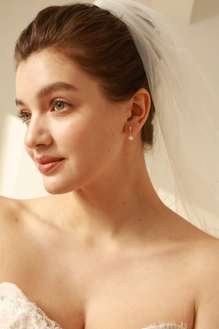 Minimalist Freshwater Pearl Bridesmaids Drop Earrings