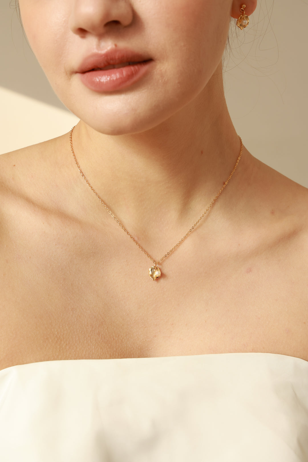 Tiny Pearl Leaf Gold Plated Bridesmaids Jewelry Set