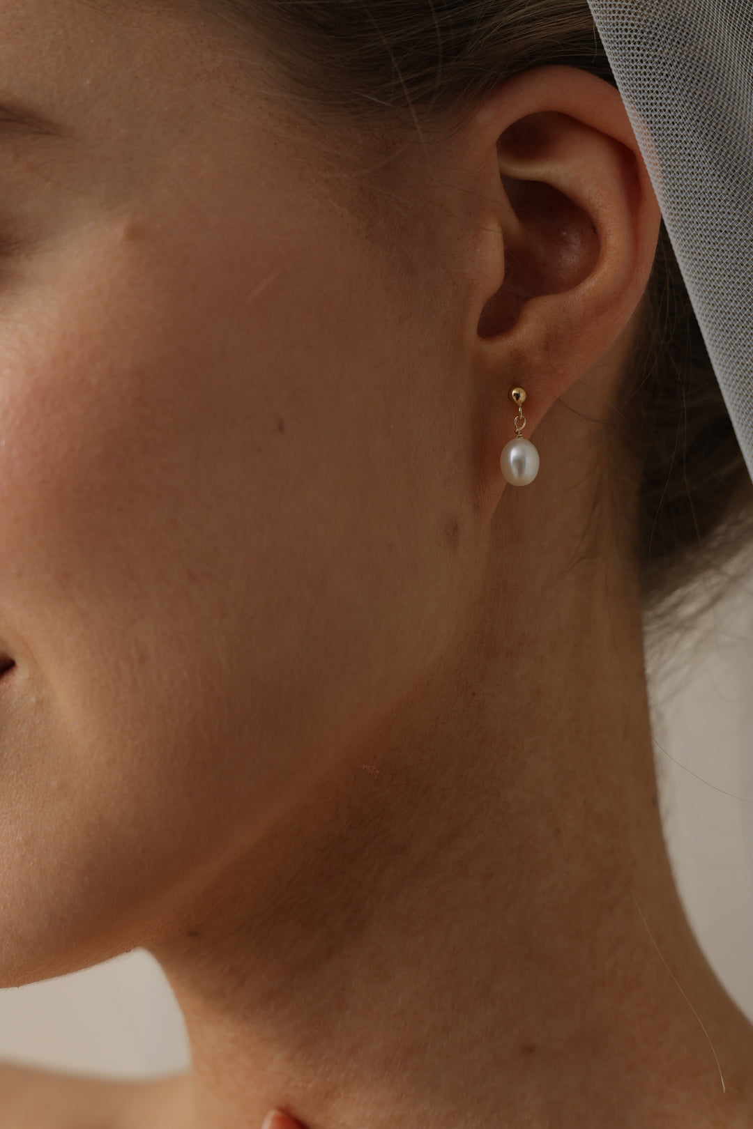 Classic Tiny Rice Pearl Bridesmaids Stud