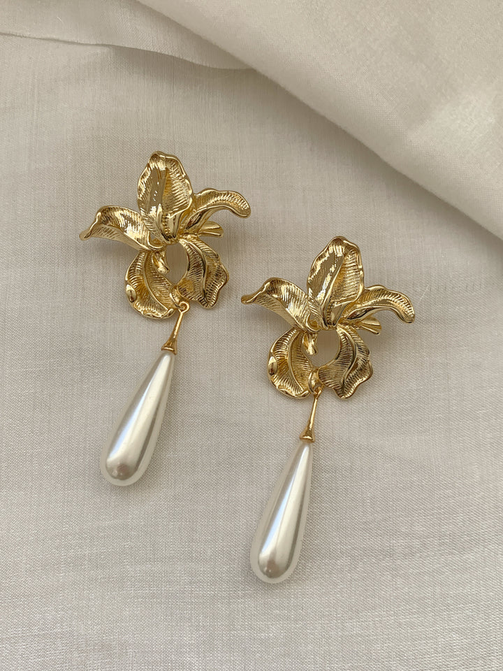 Vintage Dramatic Floral Long Earrings