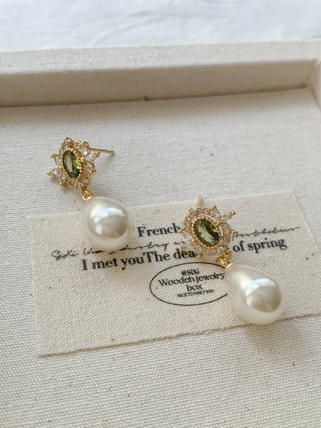Vintage Green Zircon Pearl Earrings