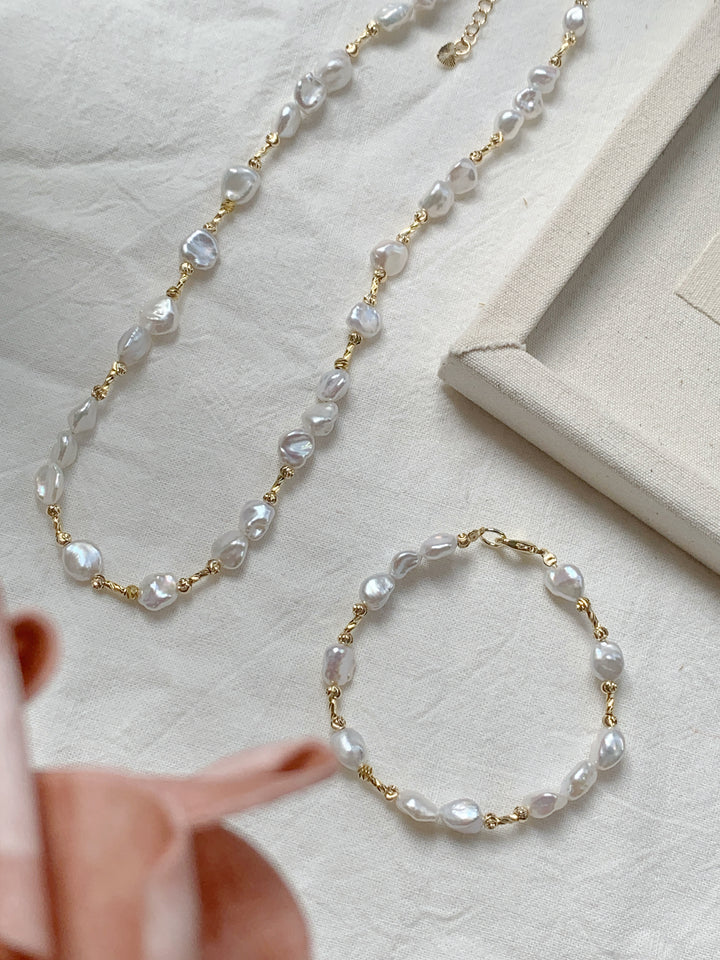 Élise Baroque Pearl Jewelry Set