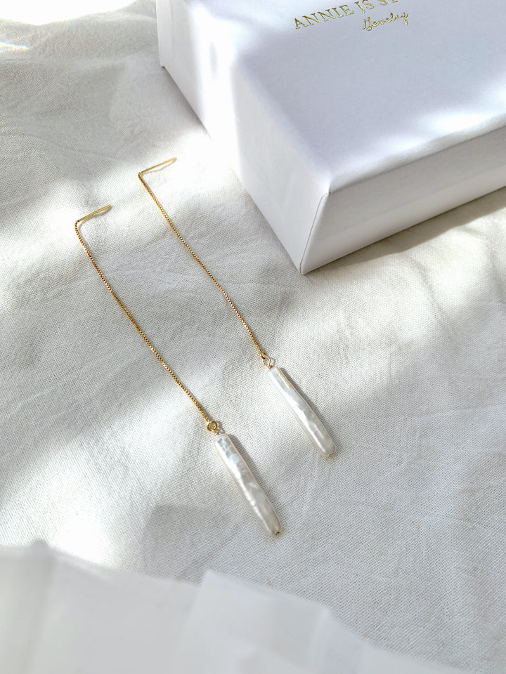 Elegant Gold Threader Bridal Earrings with Baroque Pearl Drop