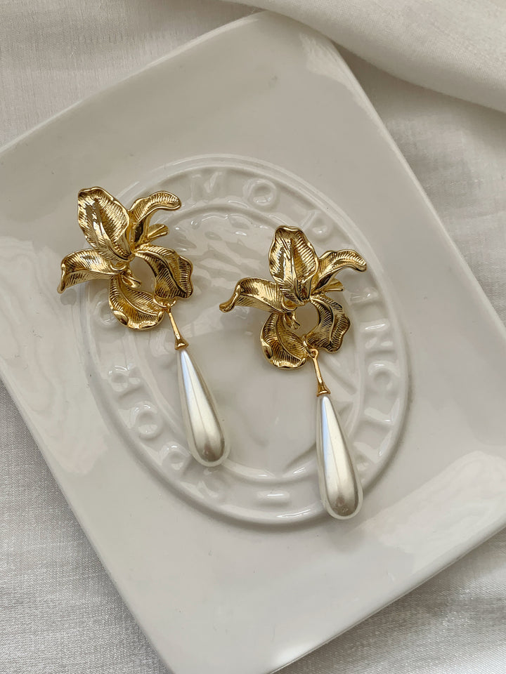 Vintage Dramatic Floral Long Earrings