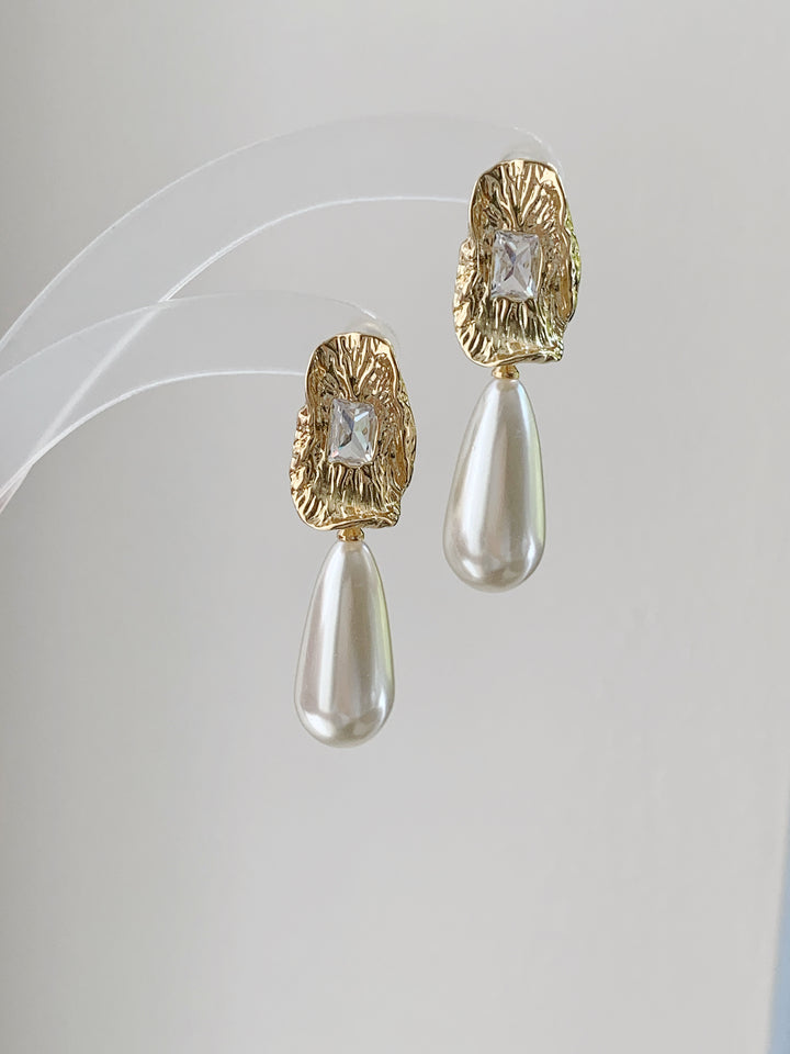 Vintage Style Zircon Pearls Drop Earrings