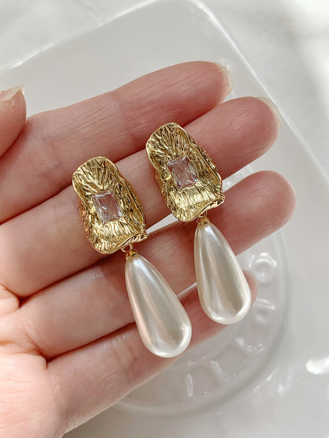 Vintage Style Zircon Pearls Drop Earrings
