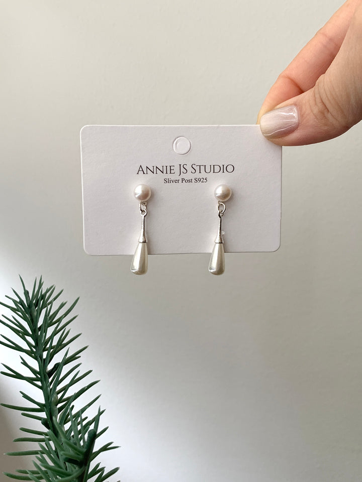 Classic Teardrop Pearl Bridal Drop Earrings